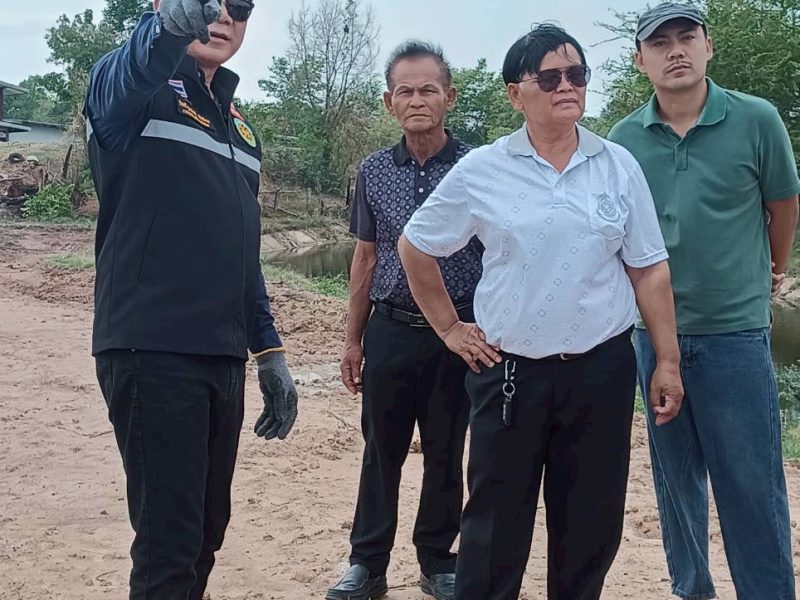 นายกเทศมนตรีลงพื้นที่วางแผนการดำเนินการปลูกต้นไม้ถนนสายบ้านโนนทองพัฒนา - บ้านเขื่อน ตำบลหนองบัวละคร อำเภอด่านขุนทด